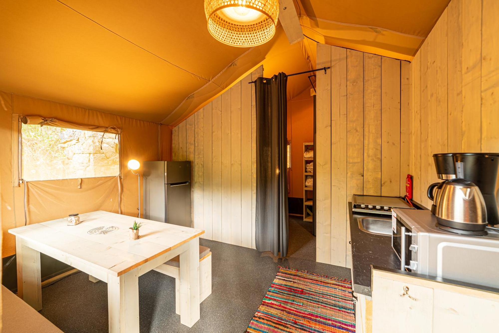 Delle Rose Camping & Glamping Village Isolabona Rum bild