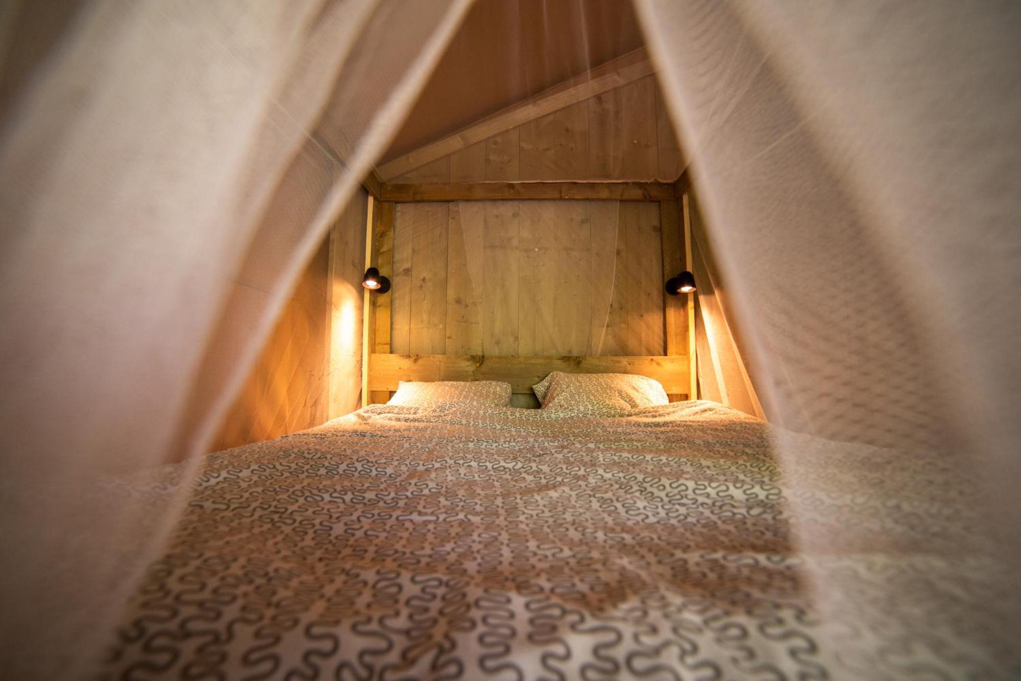Delle Rose Camping & Glamping Village Isolabona Exteriör bild